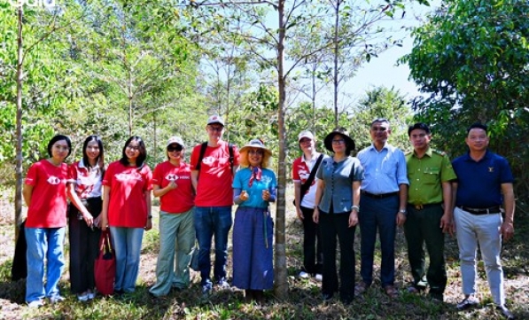 HƠN 28.000 CÂY VƯỢT QUA NGẬP LŨ, THÚ RỪNG ĐỂ TIẾP TỤC SINH TRƯỞNG